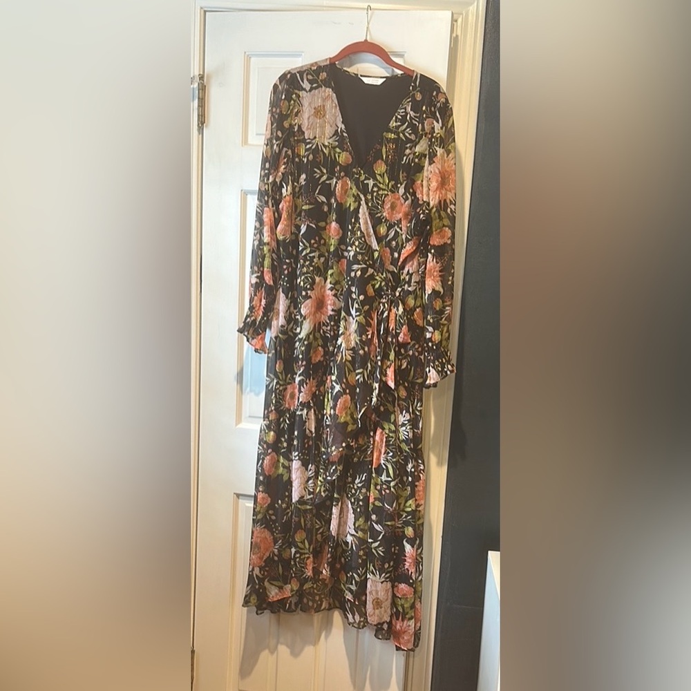 LC Lauren Conrad Black and Pink V-Neck Sundress